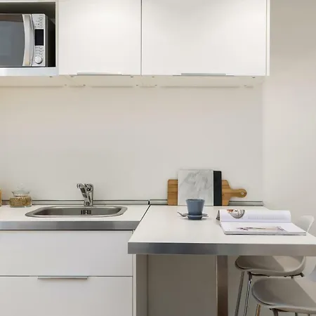 公寓 Homeathotel - Copernico Apts 2*