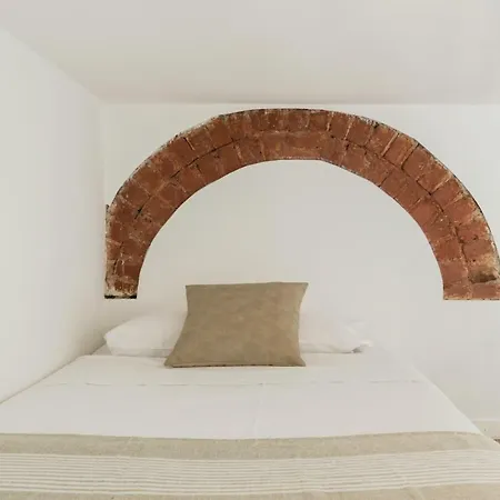Homeathotel - Copernico Apts